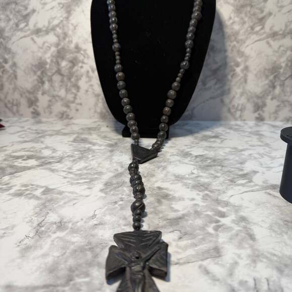 Handmade Jewelry - Vintage Black Clay Hand-Carved Rosary Necklace With Detailed Cross